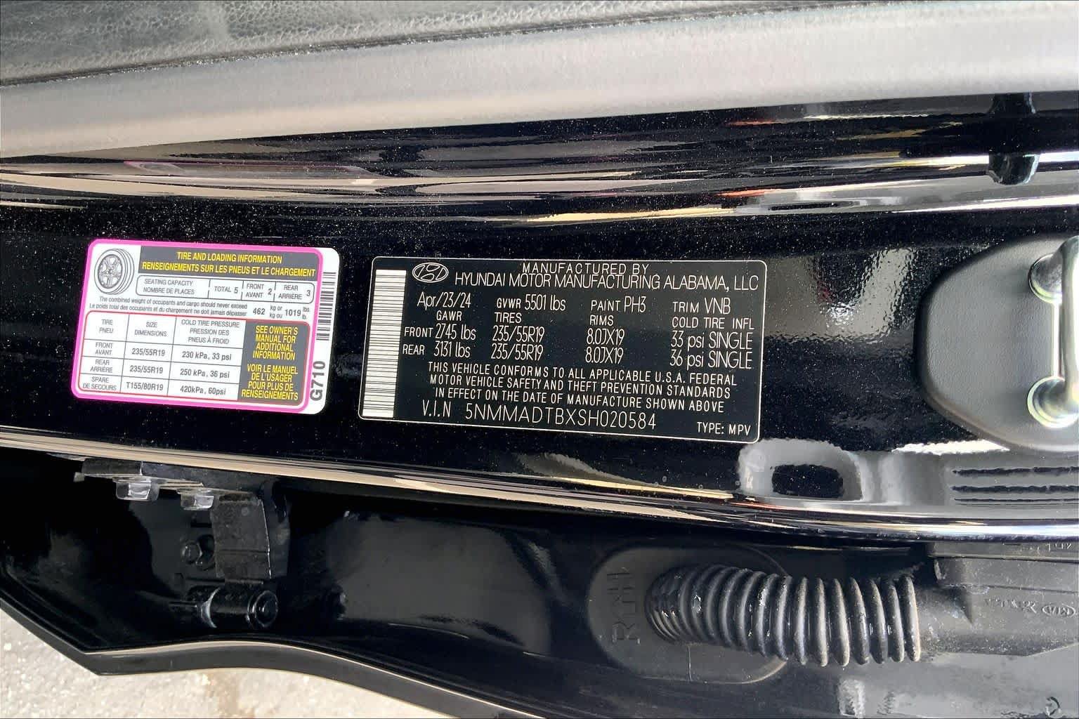 Used 2025 Genesis GV70 2.5T w/ Advanced Package AWD/4WD image 34