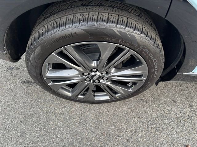 Used 2025 Cadillac Optiq Sport 2 image 42