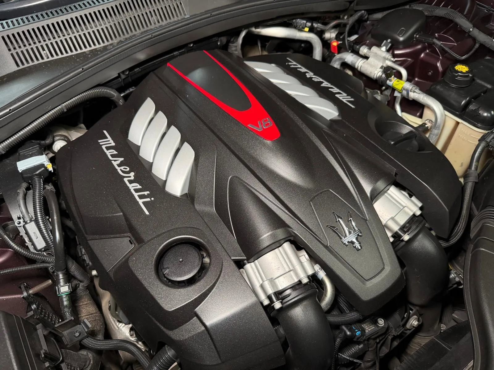 Used 2018 Maserati Quattroporte GTS GranSport image 42