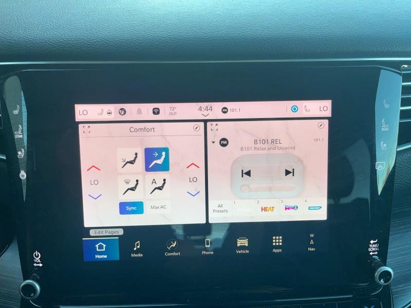 Used 2024 Jeep Wagoneer Series II w/ Flexible Seating Group image 19