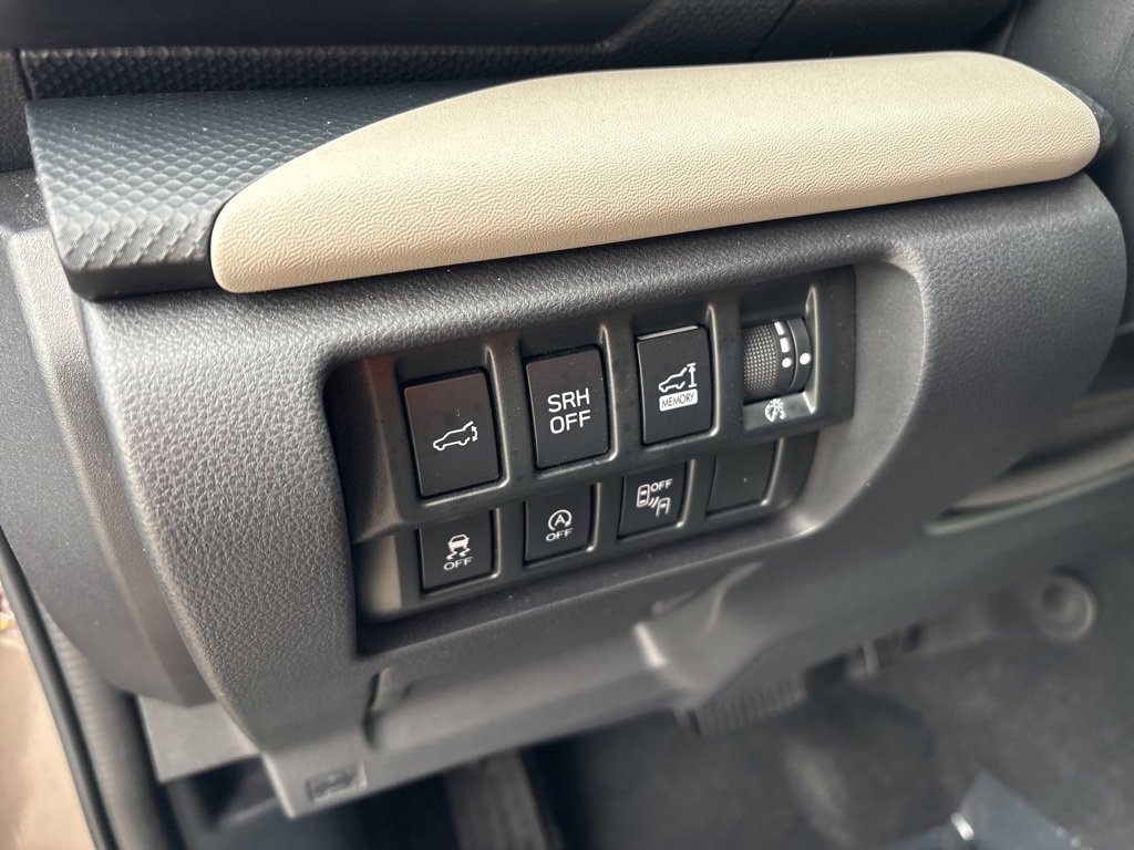 Certified 2023 Subaru Forester Limited image 22