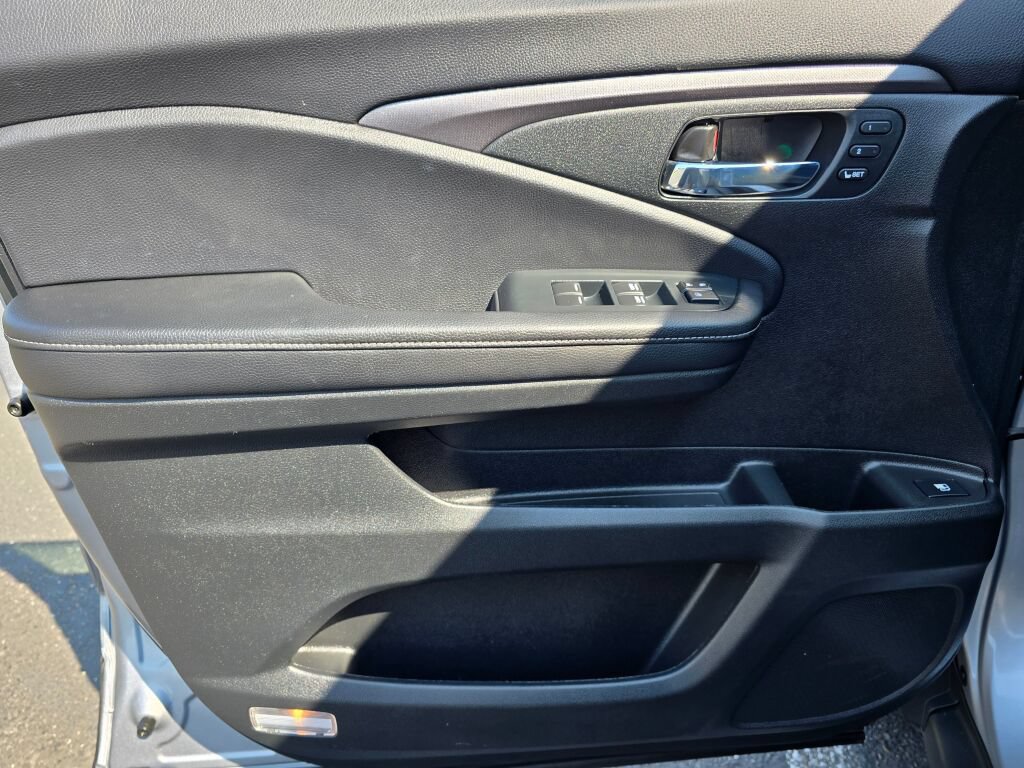 Certified 2023 Honda Ridgeline RTL-E image 19