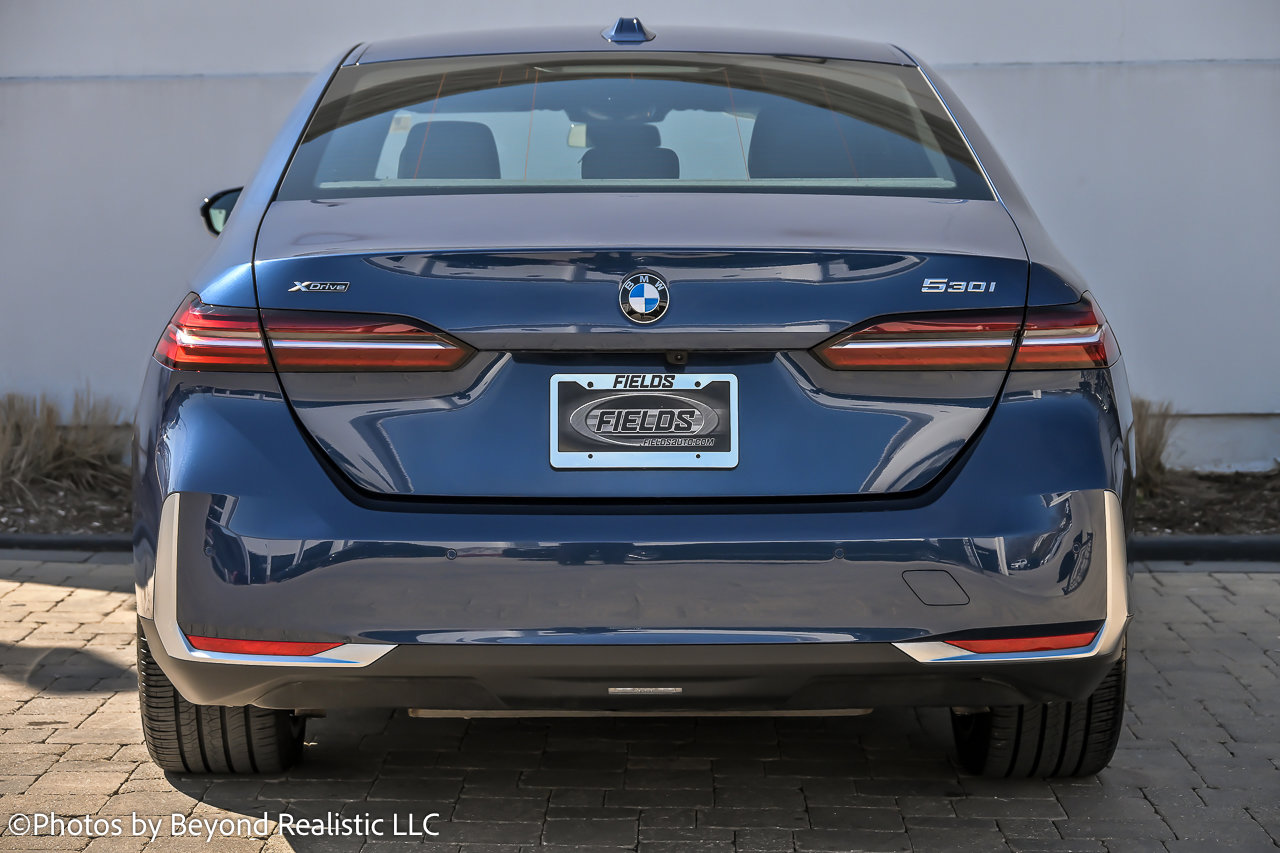 Used 2026 BMW 530i xDrive image 11
