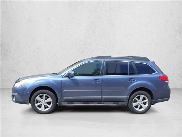 Used 2013 Subaru Outback 3.6R Limited AWD/4WD image 2