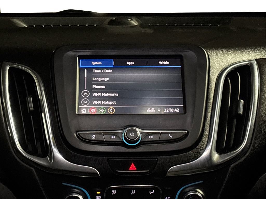 Used 2021 Chevrolet Equinox LT image 18