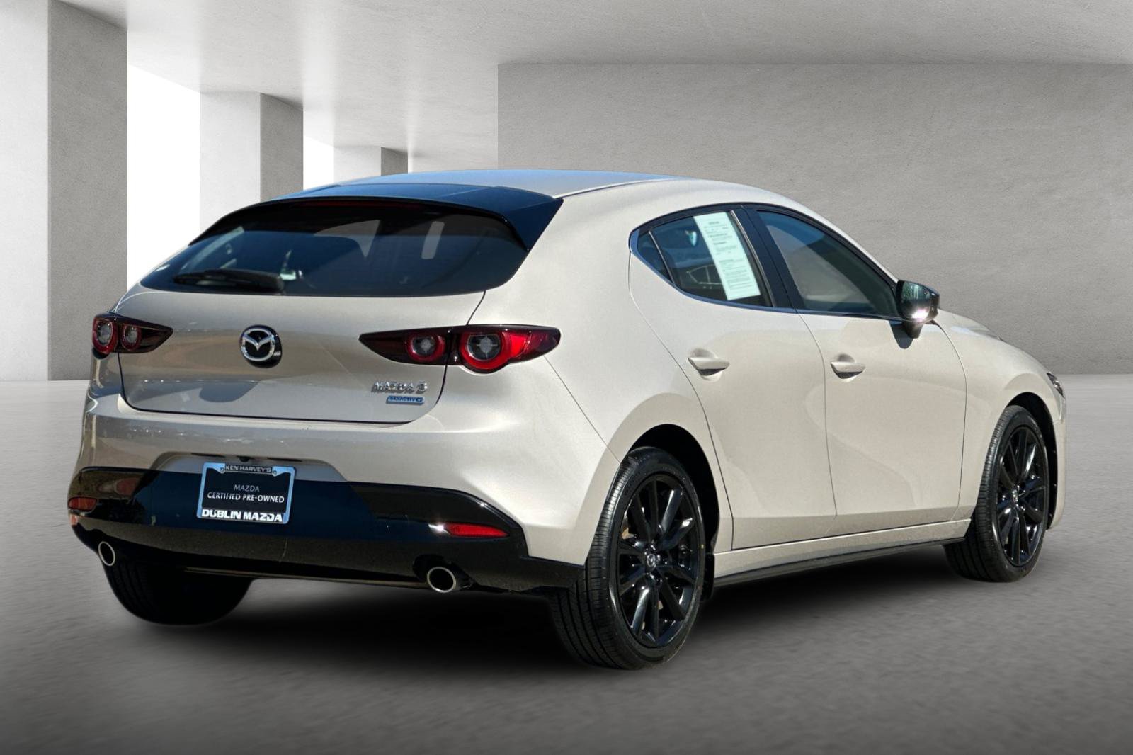 Certified 2025 MAZDA MAZDA3 s Sport FWD image 4