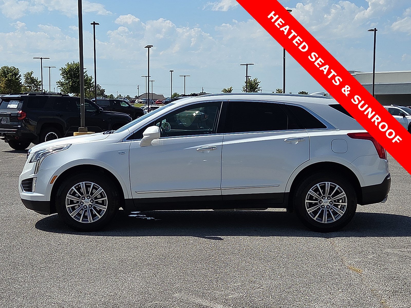 Used 2019 Cadillac XT5 Luxury FWD image 3
