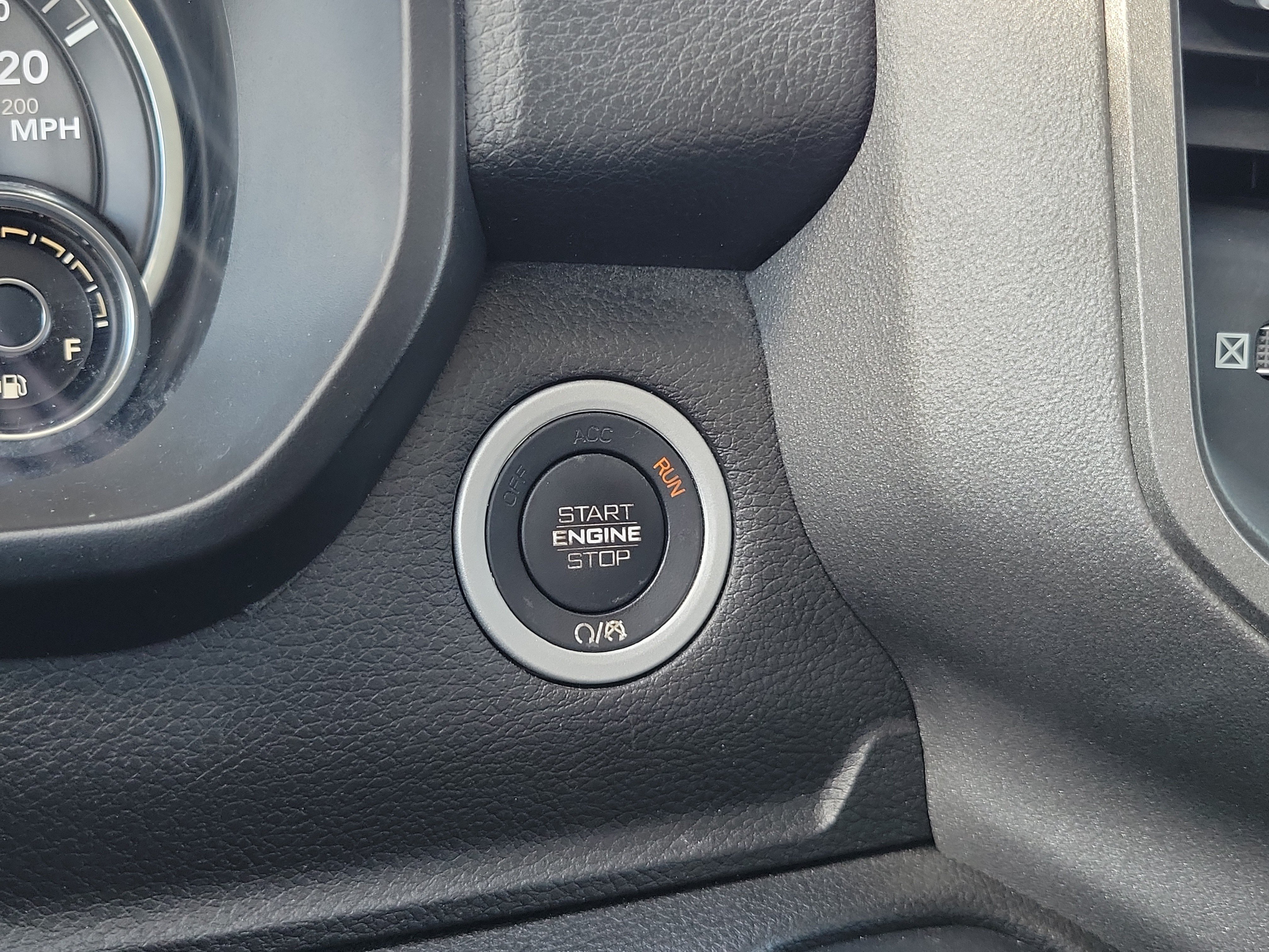 Used 2019 RAM 1500 Tradesman RWD image 21
