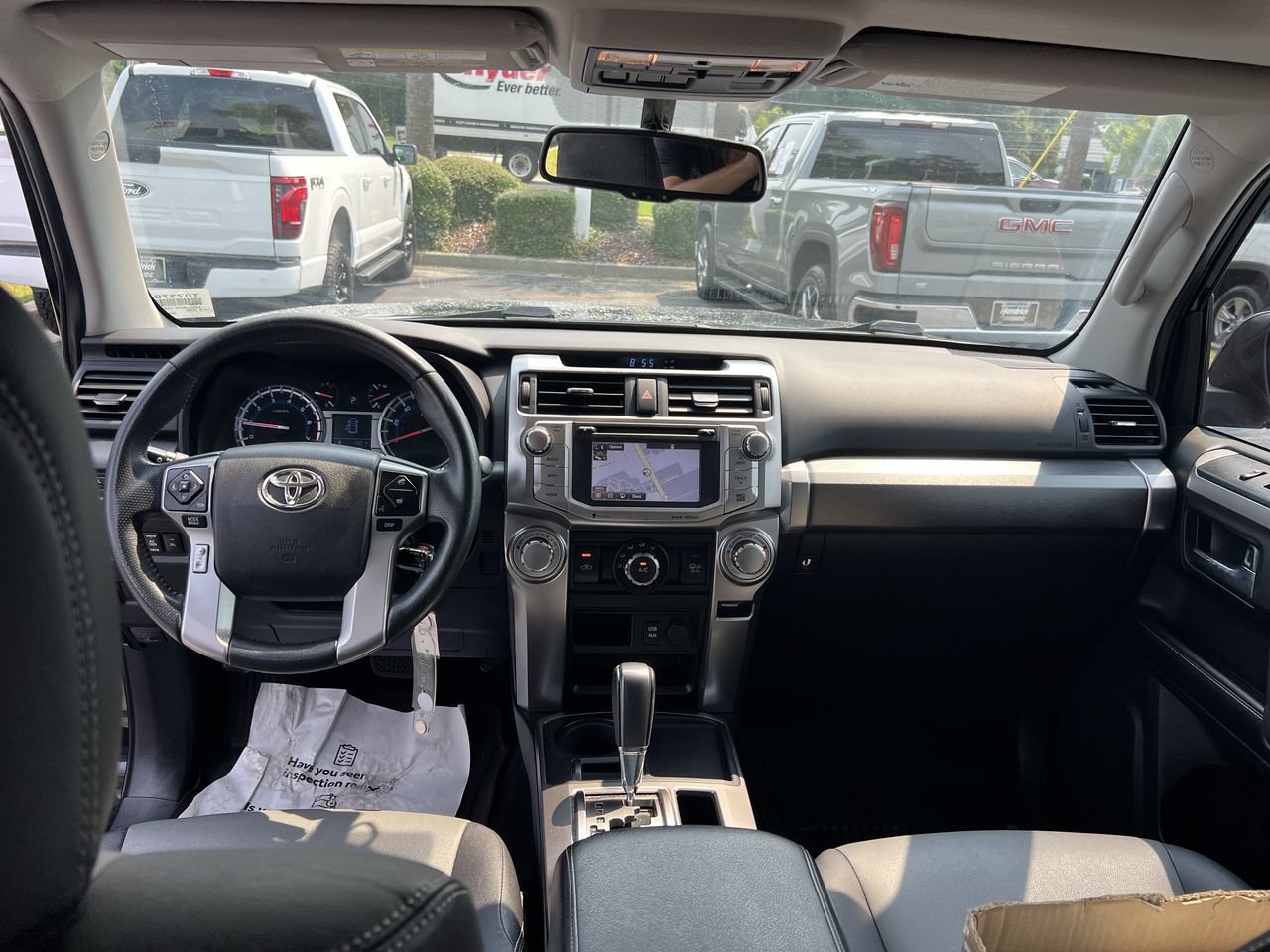 Used 2018 Toyota 4Runner SR5 Premium RWD image 31
