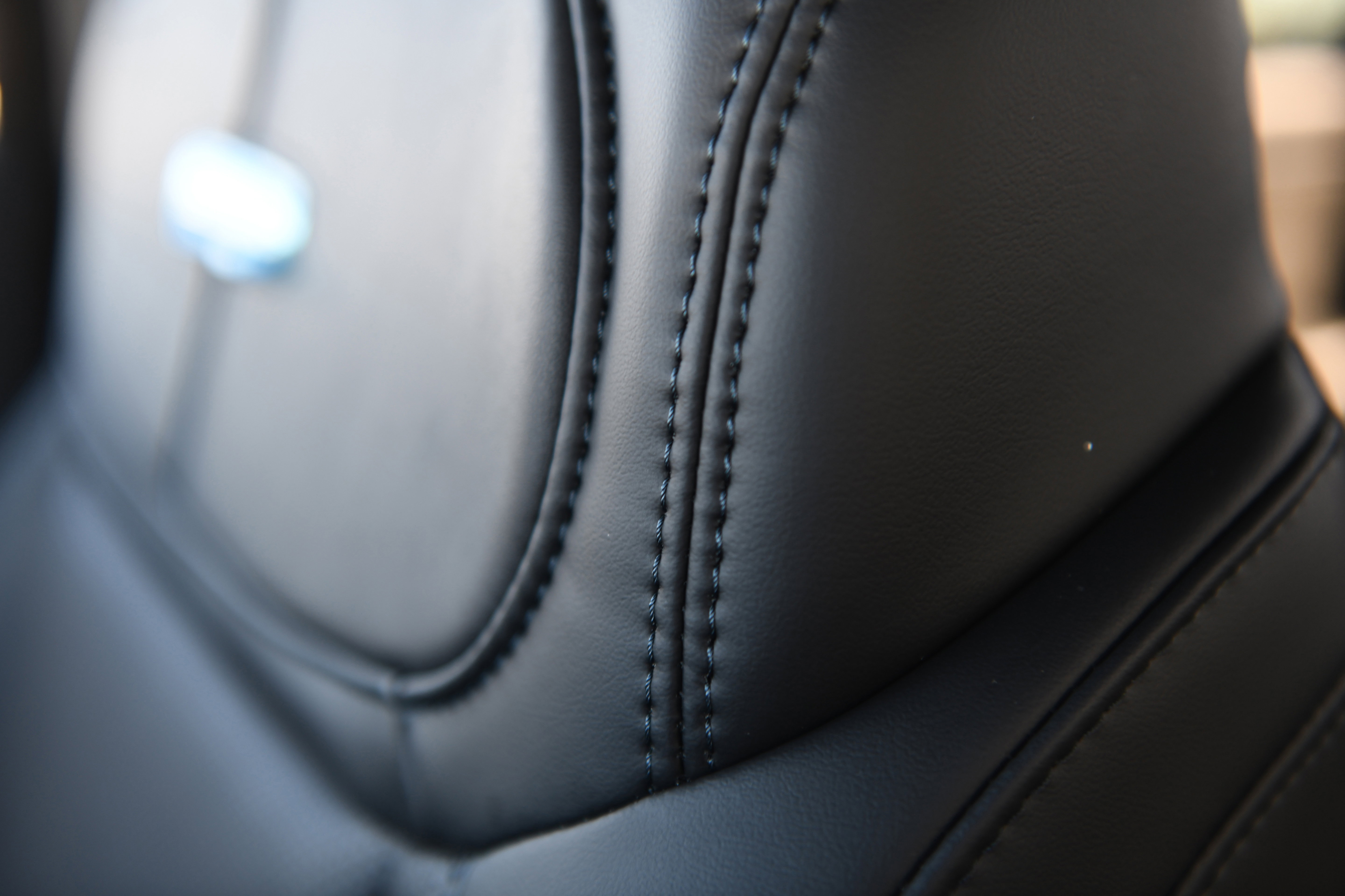 New 2026 Ford F250 Platinum w/ Tremor Off-Road Package image 34