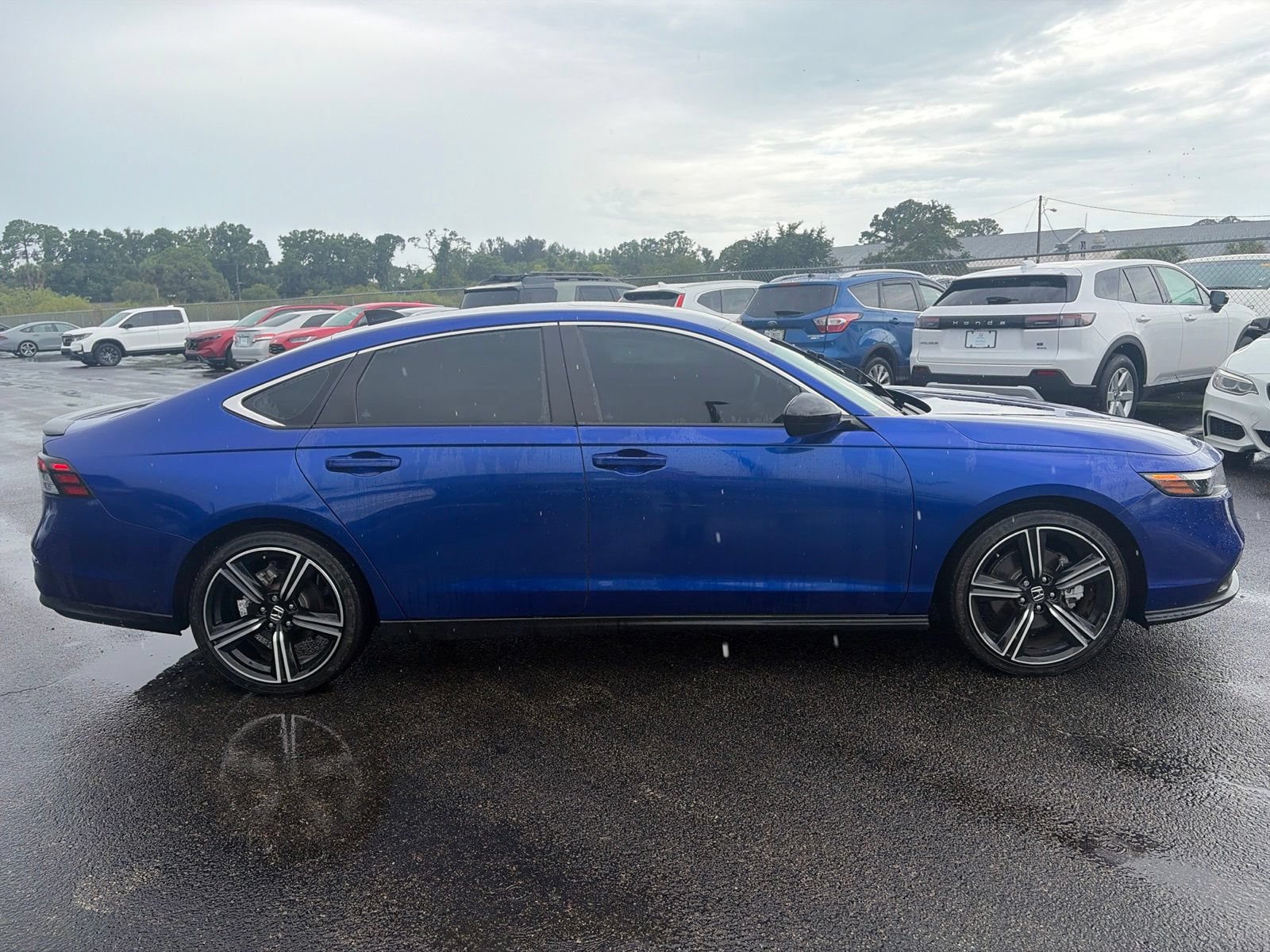 Used 2024 Honda Accord Sport image 8