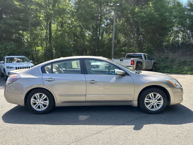 Used 2012 Nissan Altima 2.5 SL w/ Technology Pkg FWD image 3