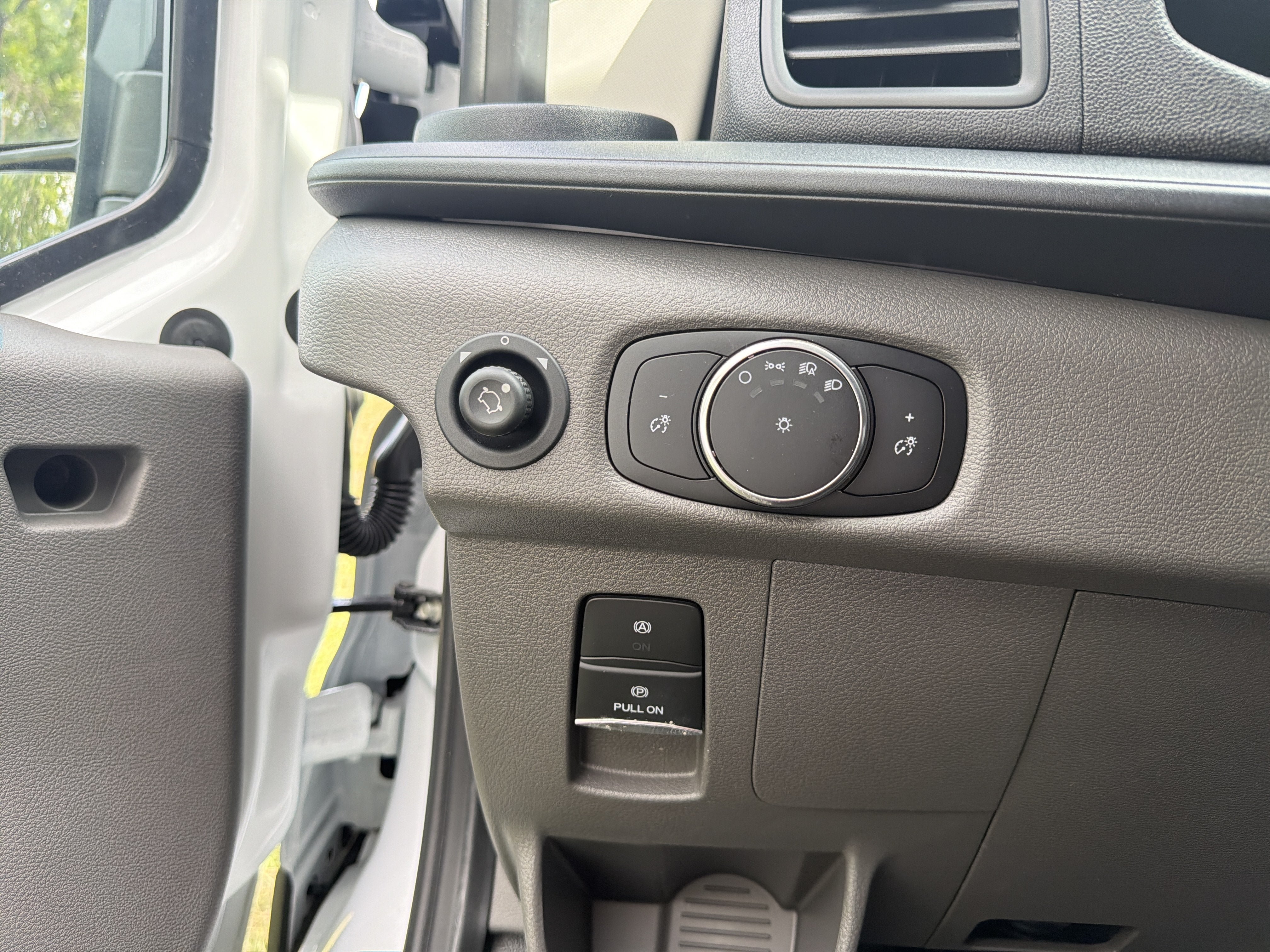 New 2026 Ford Transit 150 Low Roof RWD image 13