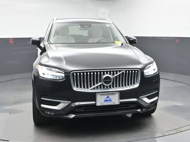 Used 2023 Volvo XC90 B6 Plus w/ Protection Package Premier AWD/4WD image 2
