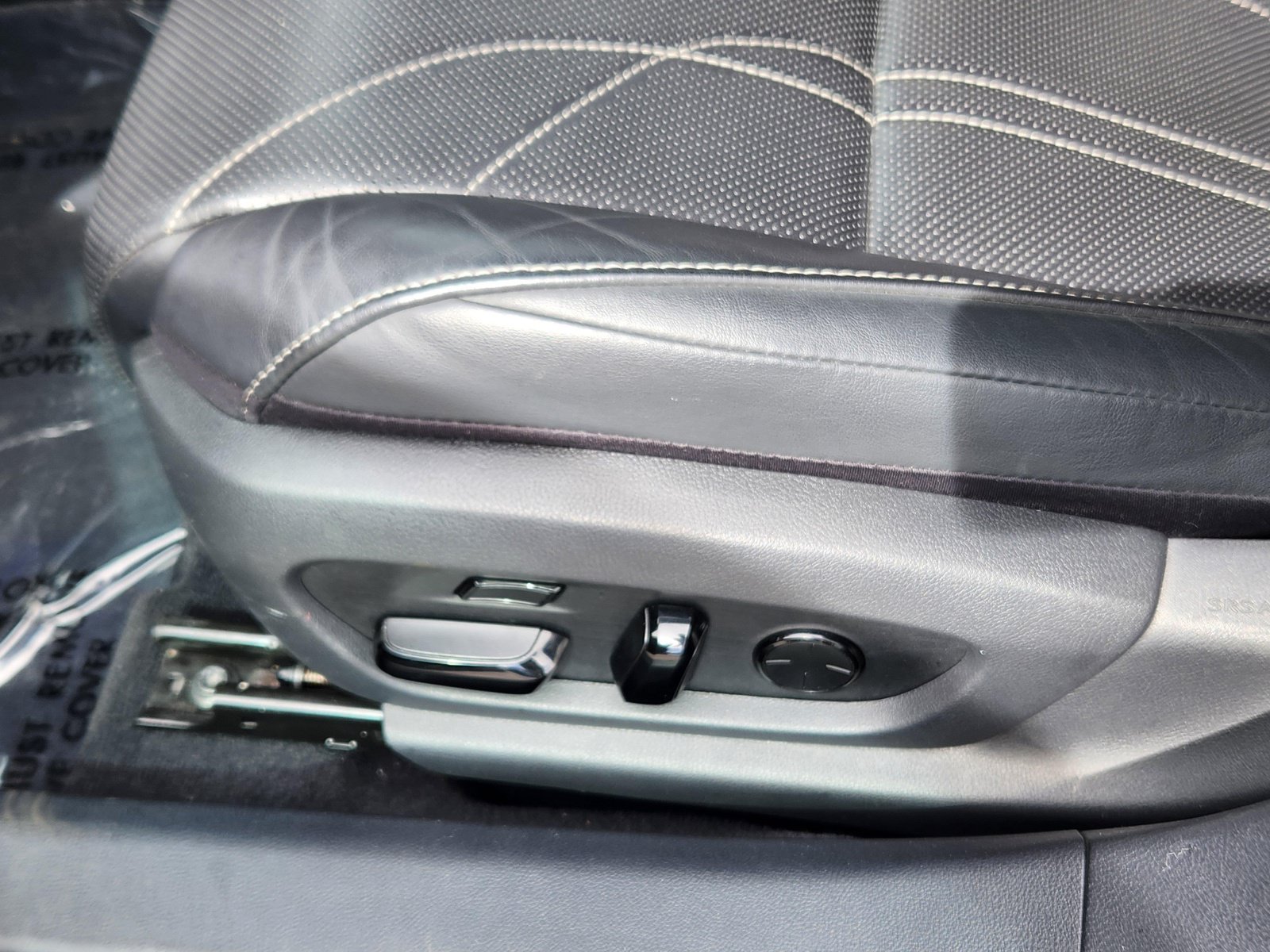 Certified 2021 Lexus ES 300h w/ Luxury Package FWD image 20