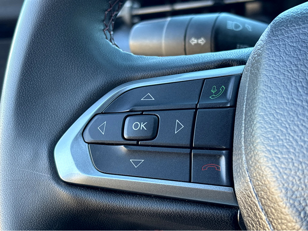 Used 2023 Jeep Compass Trailhawk image 12