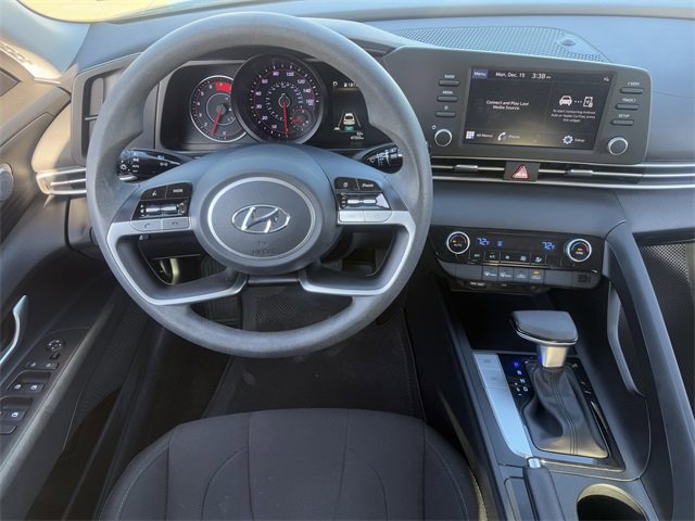Used 2023 Hyundai Elantra SEL image 10