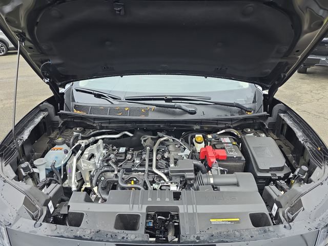 New 2026 Nissan Kicks S w/ Charging Package image 27