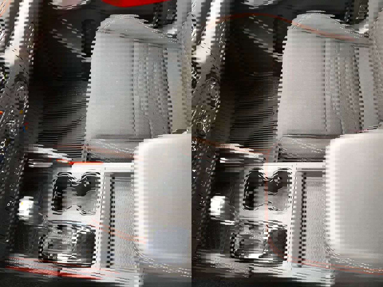 Used 2024 Nissan Frontier PRO-4X w/ Technology Package image 17