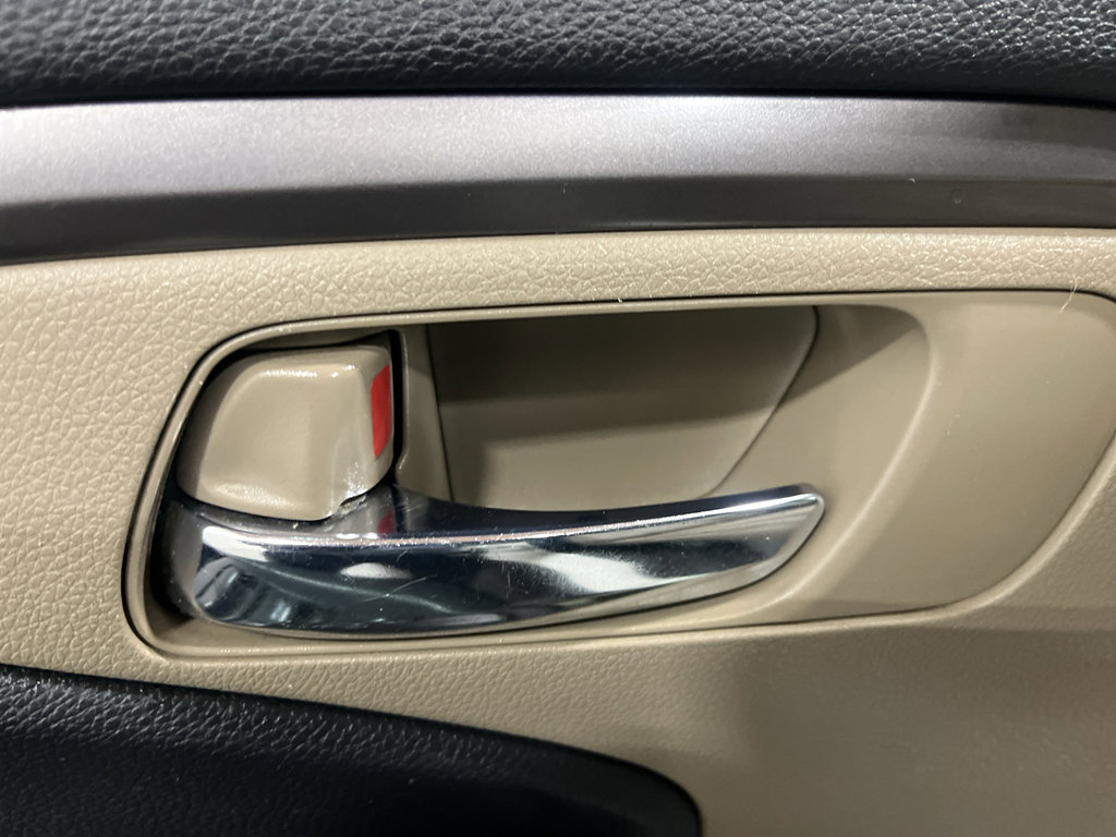 Used 2016 Honda Pilot EX image 11