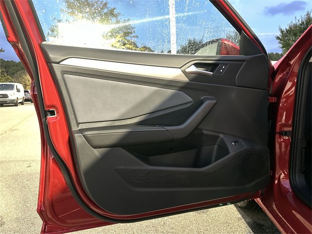 New 2025 Volkswagen Jetta SE image 13