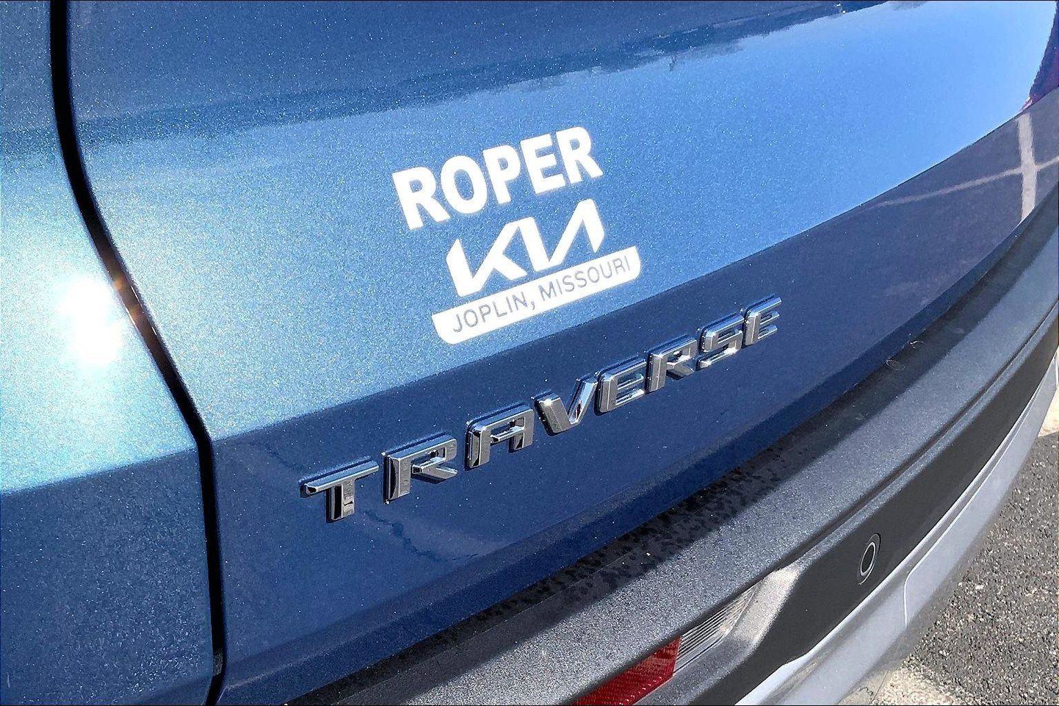 Used 2024 Chevrolet Traverse LT w/ Enhanced Driving Package image 29