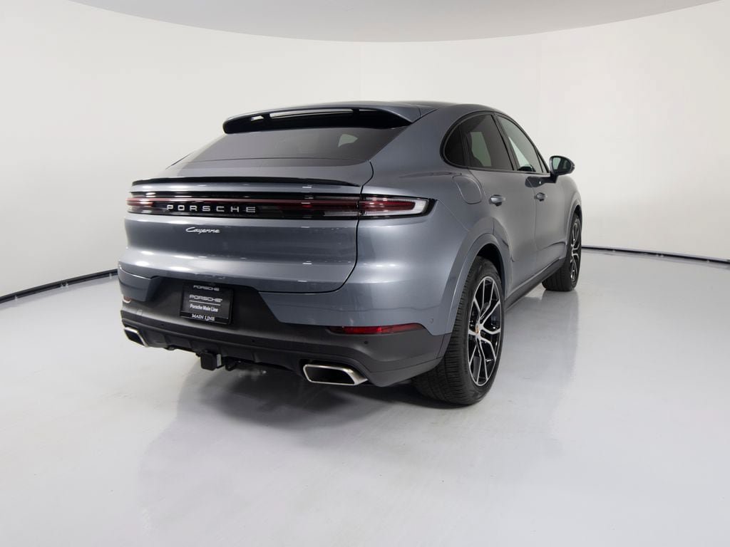 New 2026 Porsche Cayenne Coupe AWD/4WD image 10