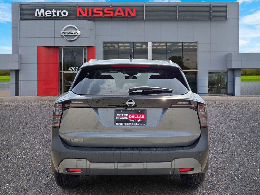 New 2026 Nissan Kicks SV w/ Charging Package image 5