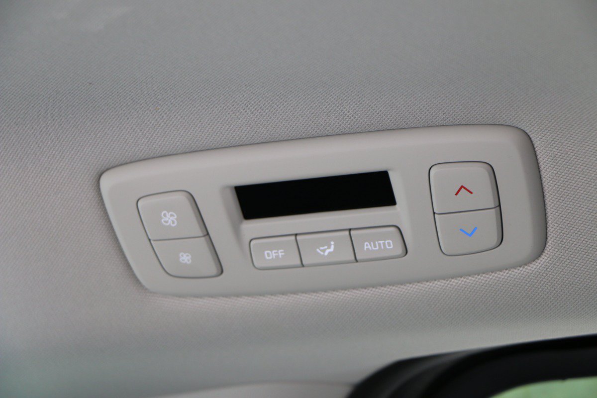 Used 2025 Kia Carnival SX Prestige FWD image 34