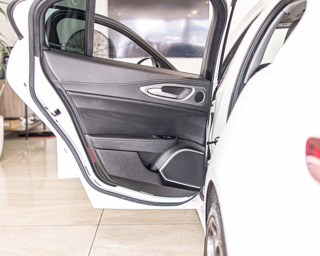 Used 2019 Alfa Romeo Giulia Ti Sport w/ Quick Order Package 22U Sport image 33