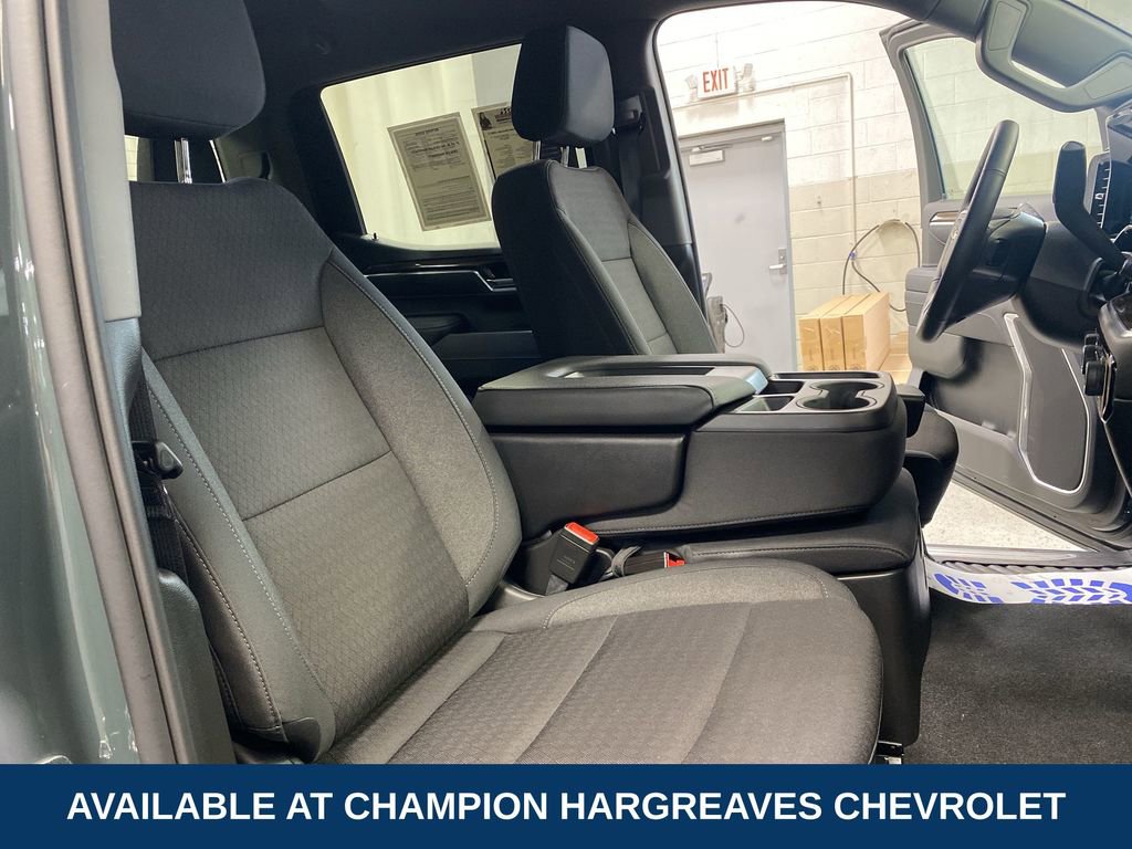 Certified 2026 Chevrolet Silverado 1500 LT AWD/4WD image 36