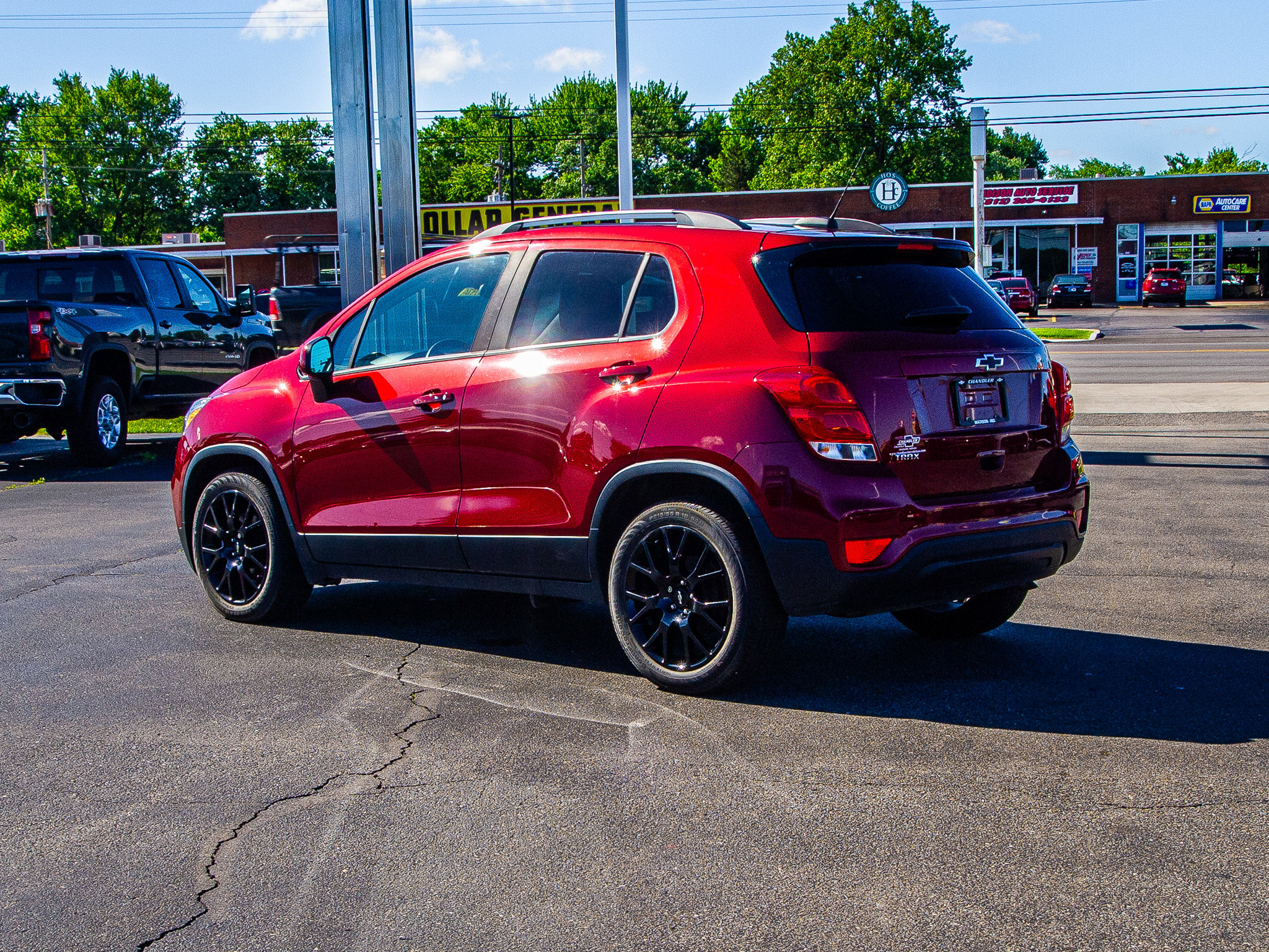 Used 2021 Chevrolet Trax LT w/ Sport Edition FWD image 5