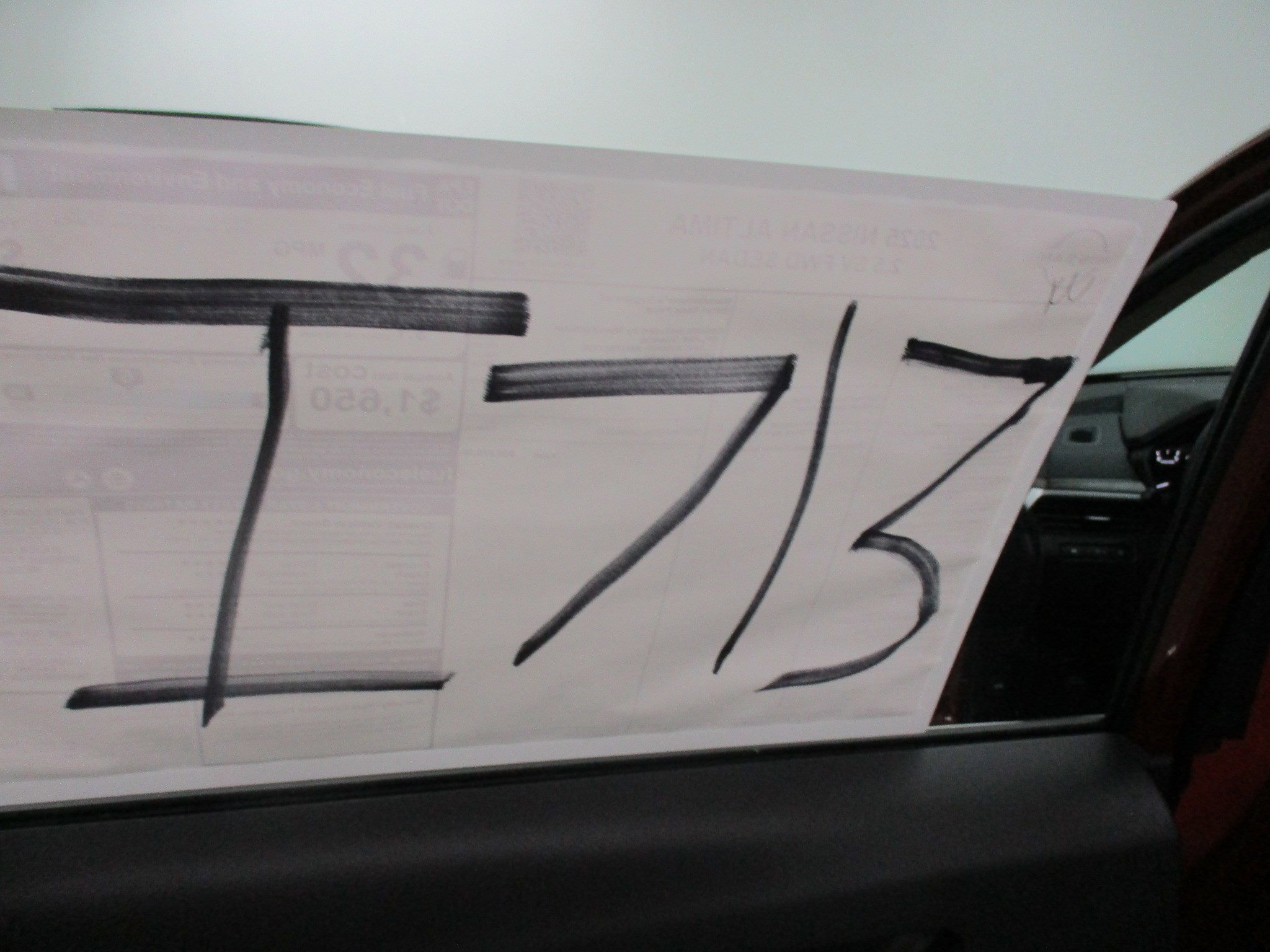 New 2025 Nissan Altima 2.5 SV image 14