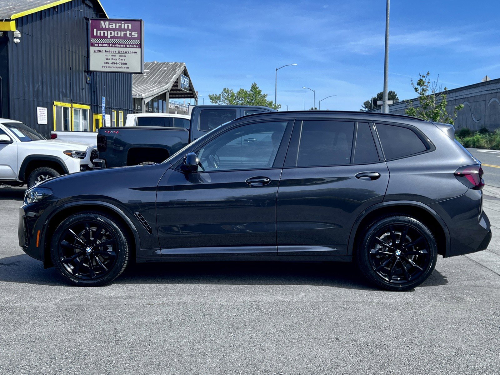 Used 2023 BMW X3 sDrive30i w/ M Sport Package RWD image 9