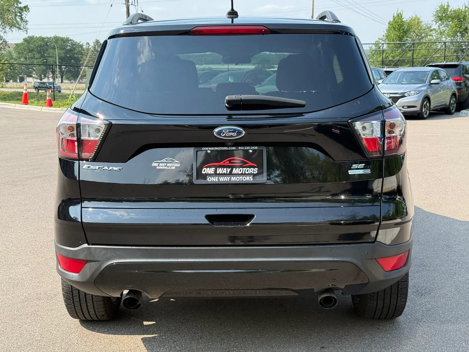 Used 2018 Ford Escape SE w/ SE Sport Appearance Package AWD/4WD image 4
