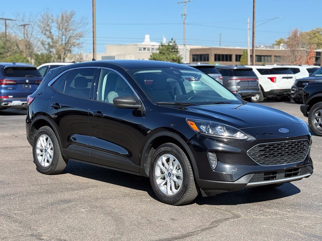 Used 2022 Ford Escape SE w/ Cold Weather Package AWD/4WD image 26