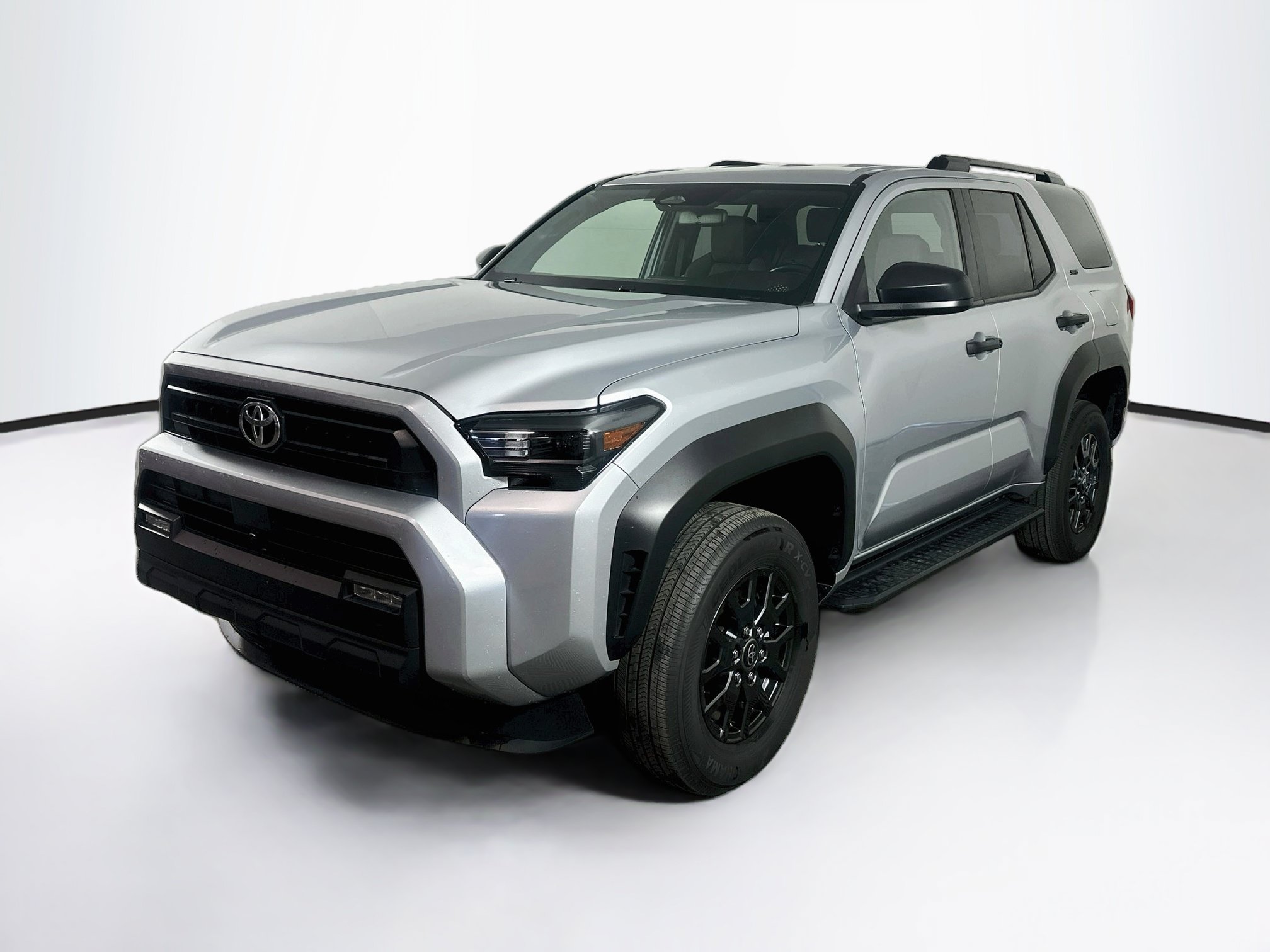 Used 2025 Toyota 4Runner SR5 AWD/4WD image 3