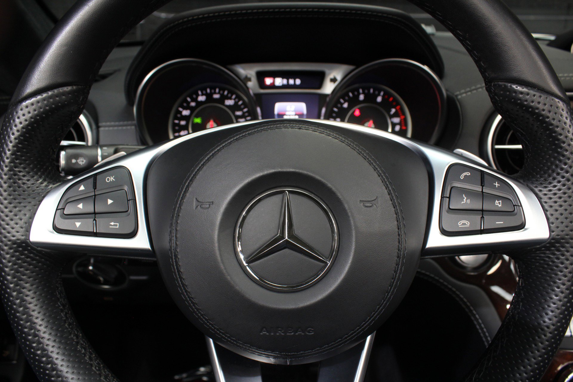 Used 2019 Mercedes-Benz SL 450 SL 450 Driver Assistance w/ Premium Package image 64