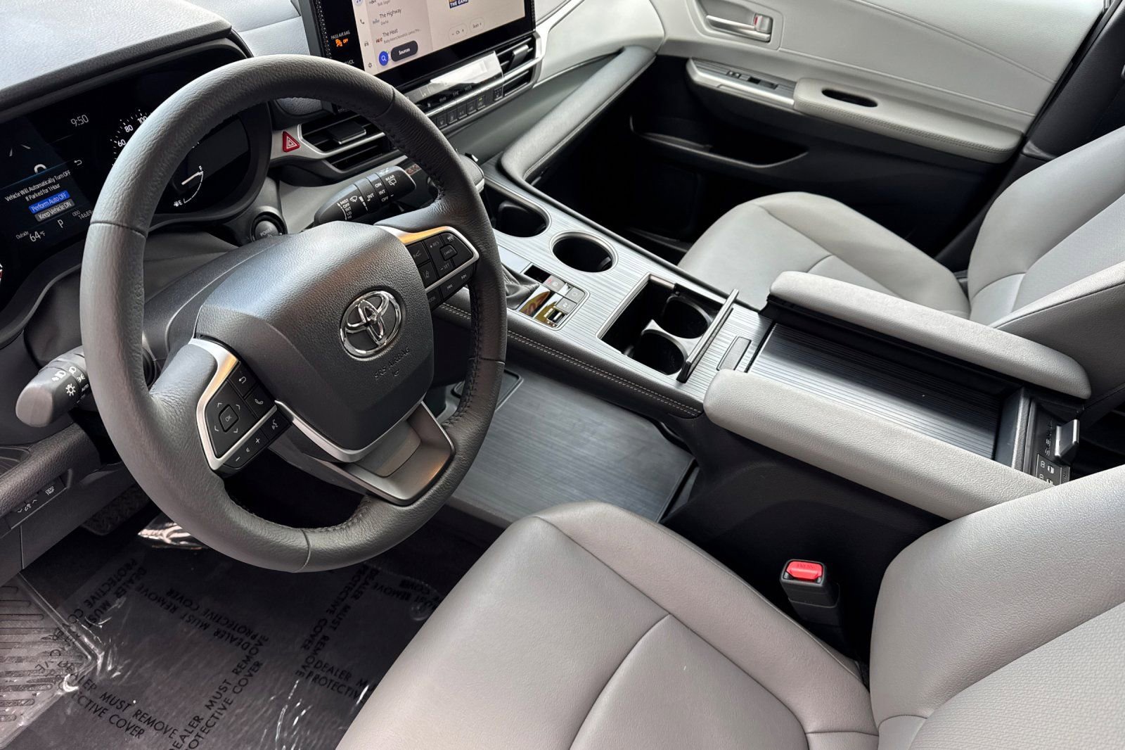 Certified 2026 Toyota Sienna XLE AWD/4WD image 10