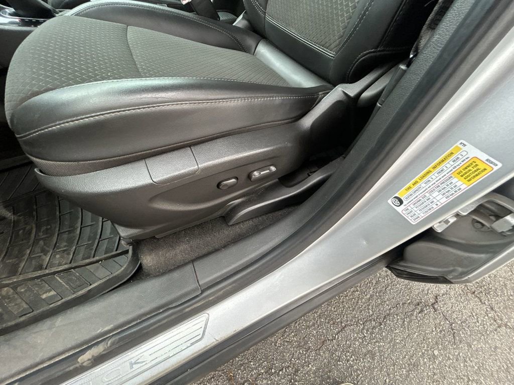 Used 2019 Buick Encore Preferred FWD image 13