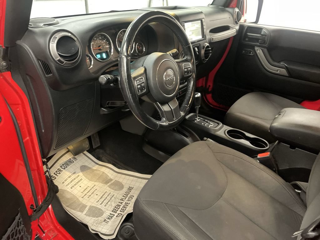 Used 2018 Jeep Wrangler Unlimited Sport S AWD/4WD image 4