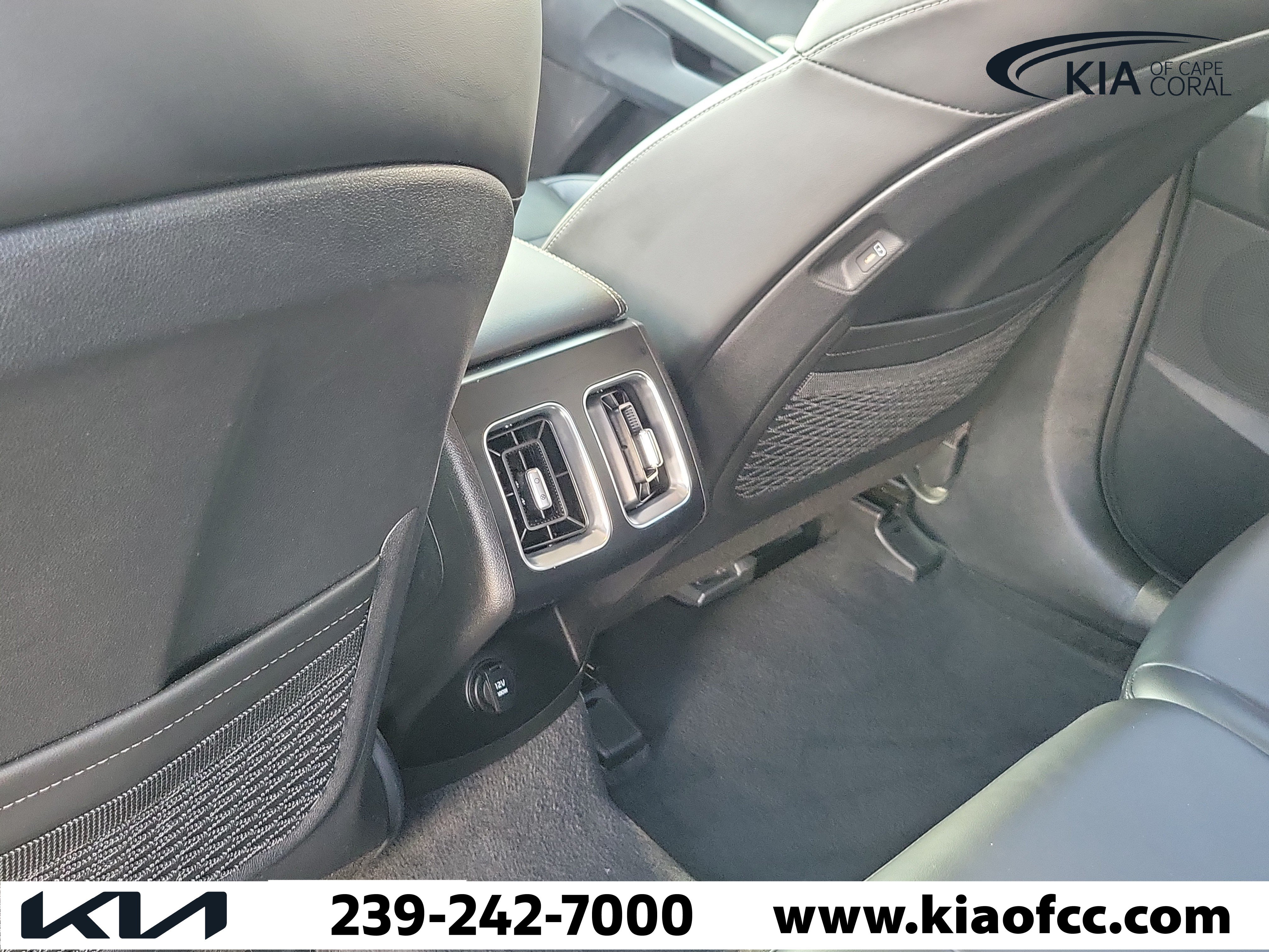 Certified 2025 Kia Sorento S FWD image 13