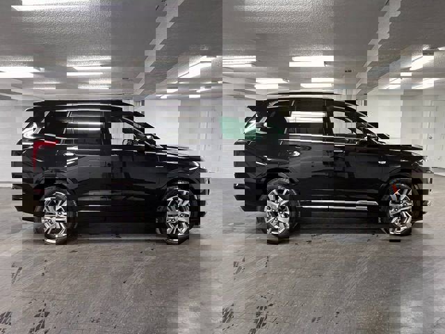 Certified 2024 Cadillac XT6 Premium Luxury w/ Technology Package image 6