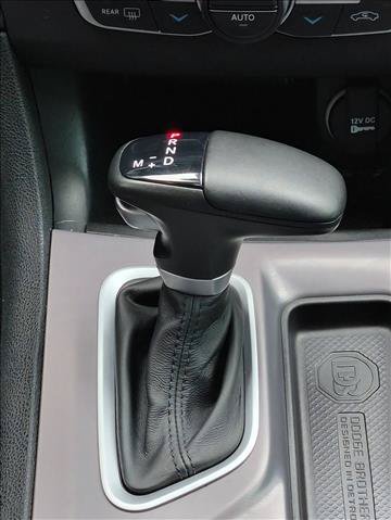 Used 2023 Dodge Charger R/T w/ Performance Handling Group RWD image 12