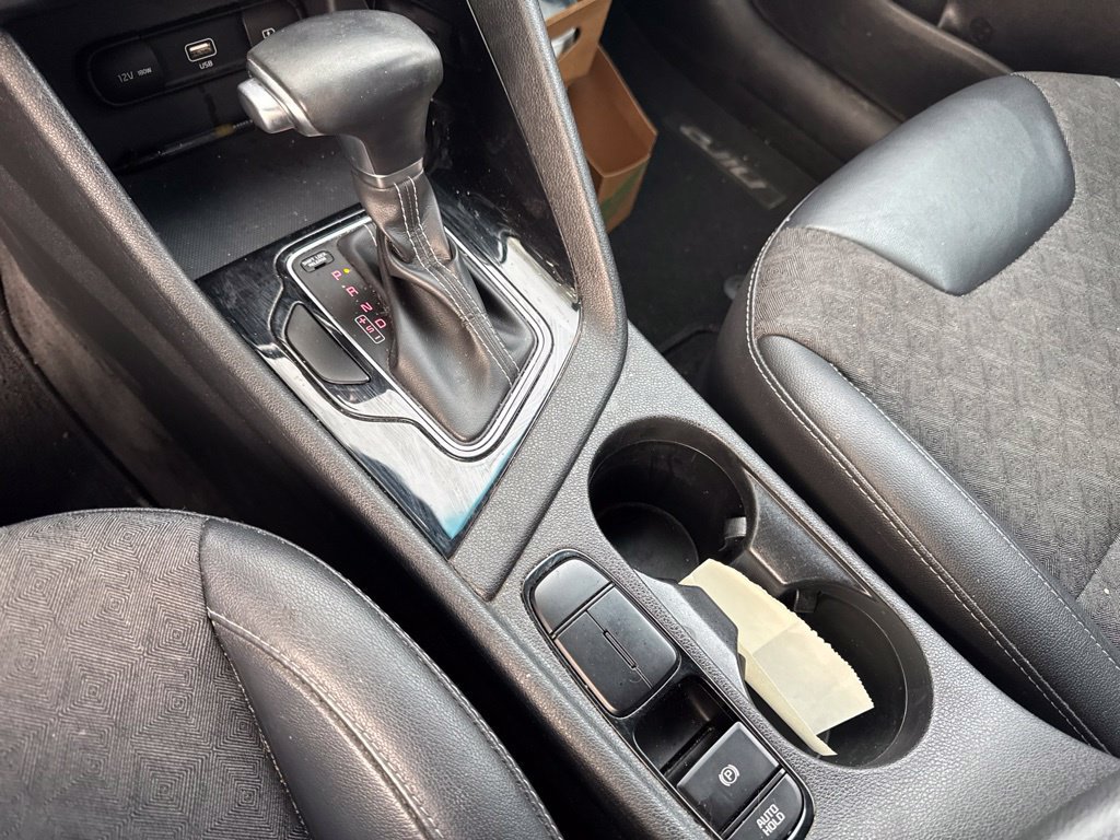 Used 2021 Kia Niro Touring FWD image 7