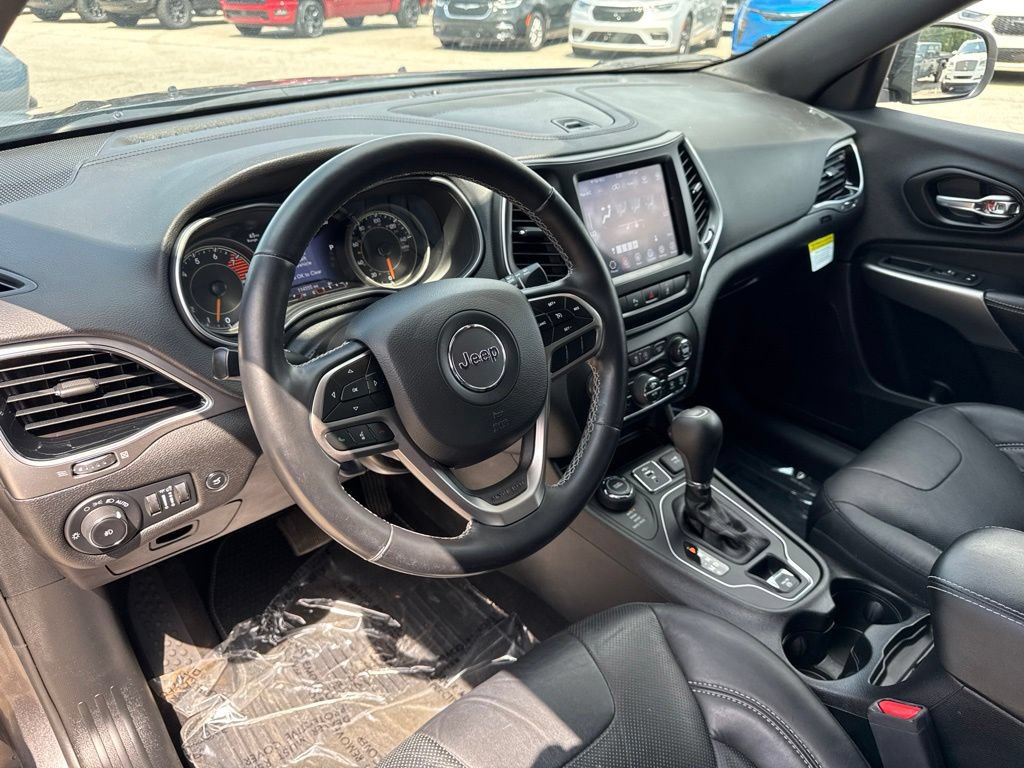 Used 2021 Jeep Cherokee Latitude Lux 80th Anniv w/ Quick Order Package 26U 80TH AWD/4WD image 2