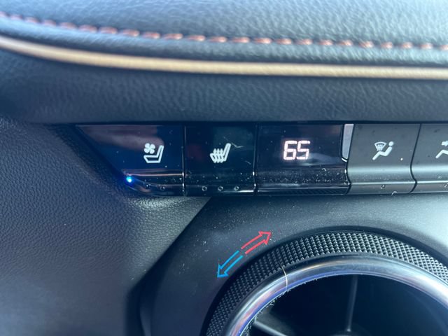 Used 2019 Chevrolet Blazer Premier w/ Driver Confidence II Package AWD/4WD image 27