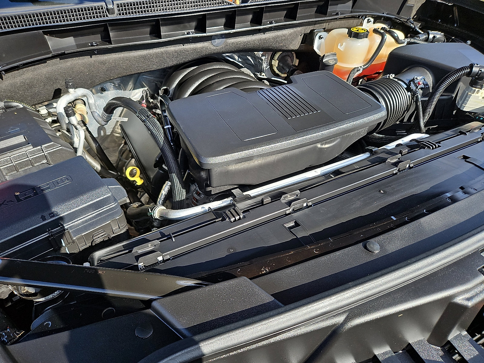 Used 2022 Cadillac Escalade Premium Luxury w/ LPO, Floor Liner Package image 28