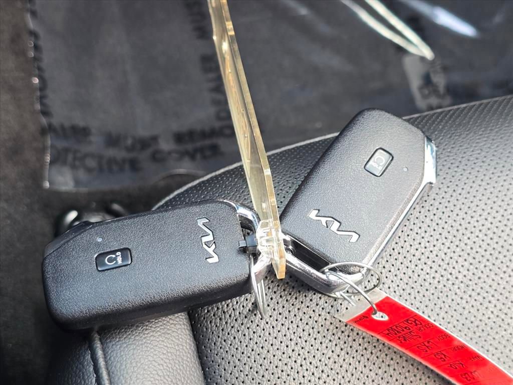 Certified 2025 Kia Sportage EX w/ Premium Package image 23