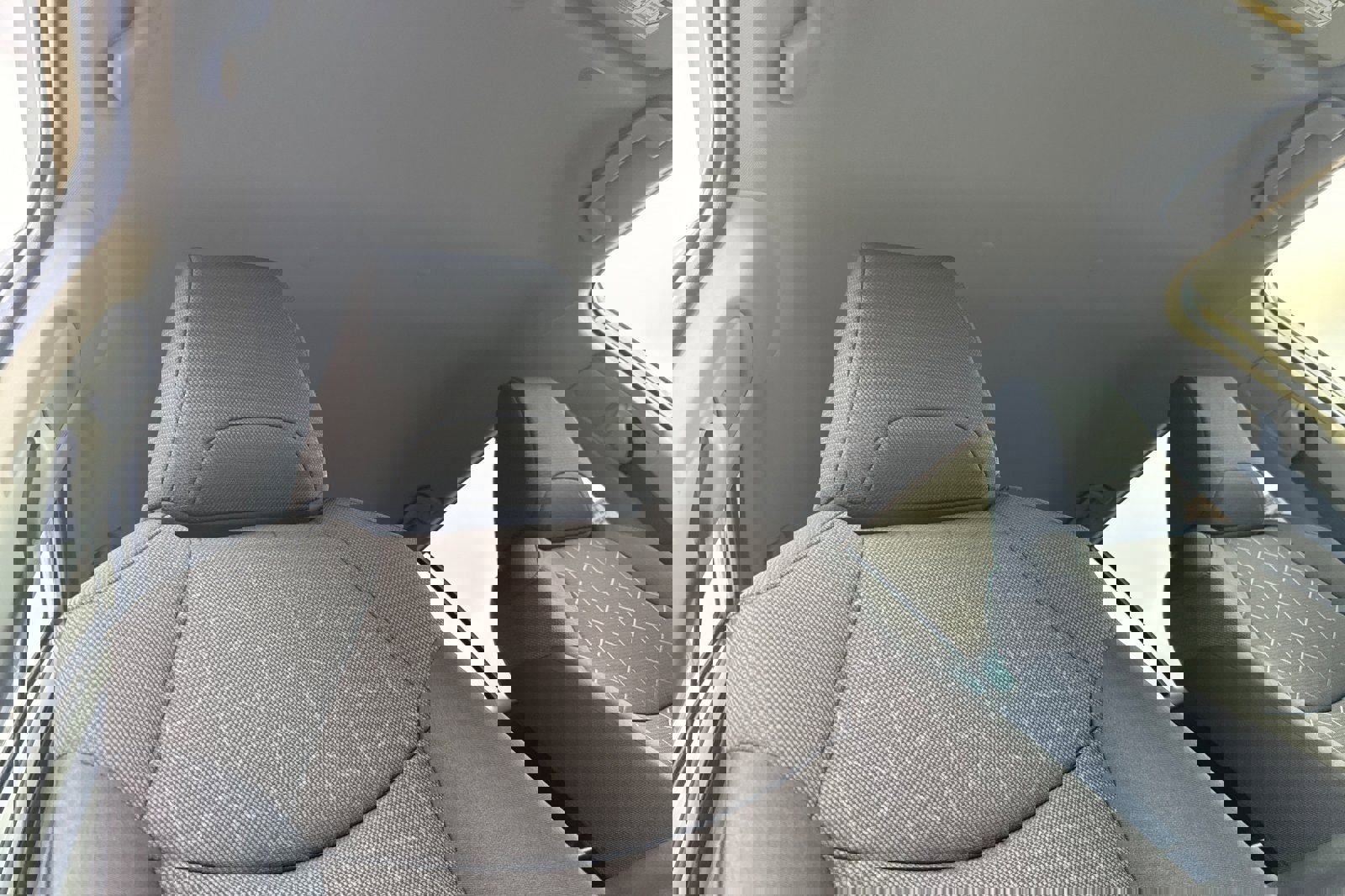 New 2025 Toyota RAV4 XLE image 19